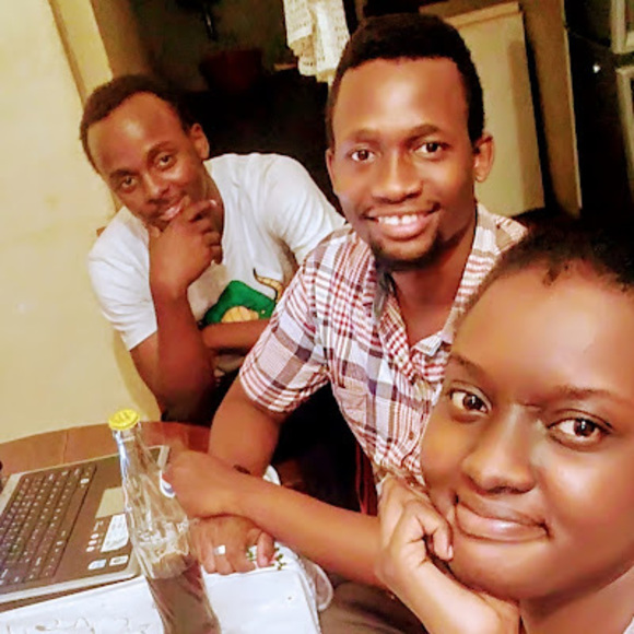 Meet your Posher, George - Picture 1 of 1